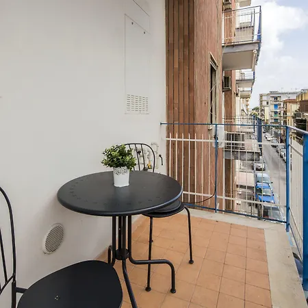 Centrum Bed and breakfast 4*